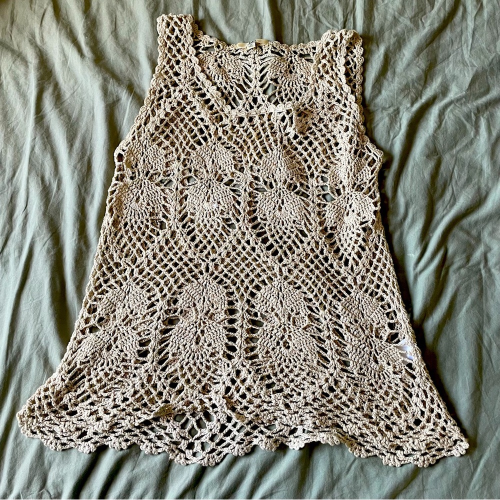 Crochet beach coverup